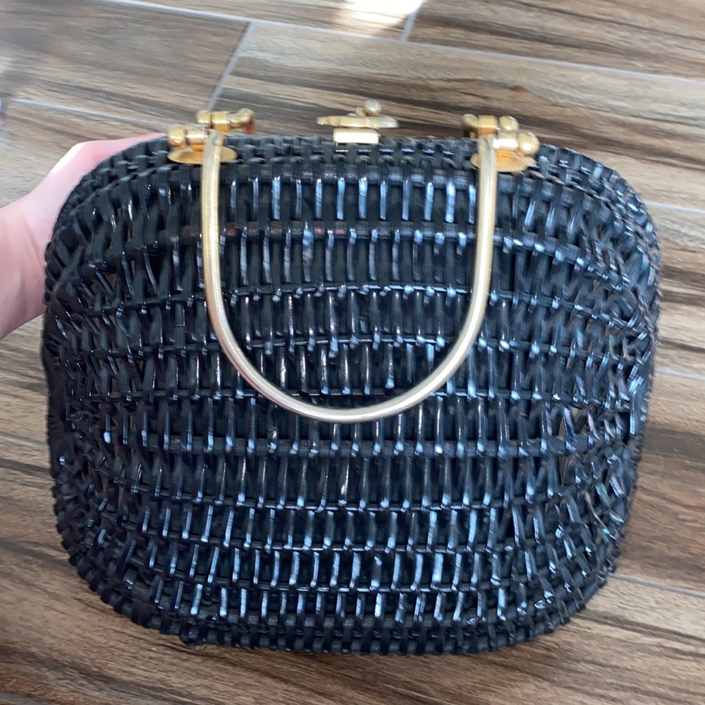 🛍️Adorable Custom Made Black Woven Handbag With Gold Details! - Picture 6 of 15